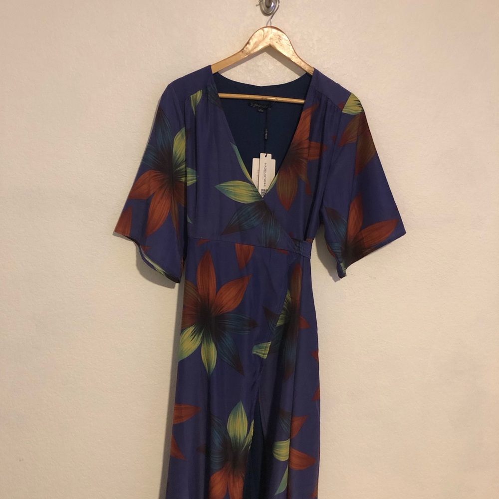 HAODUOYI Flutter Sleeve V-Neck Maxi Dress in Orange and Purple